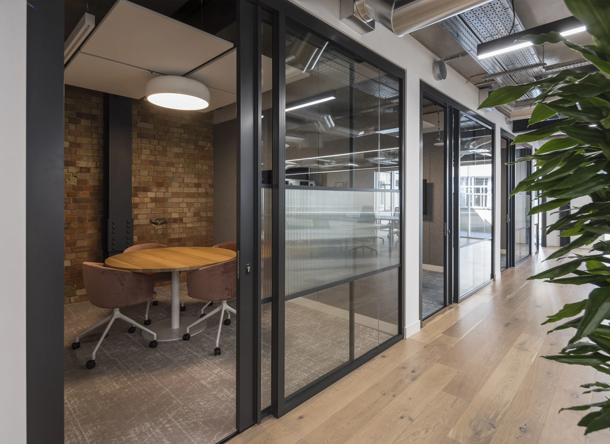 1st floor office meeting rooms